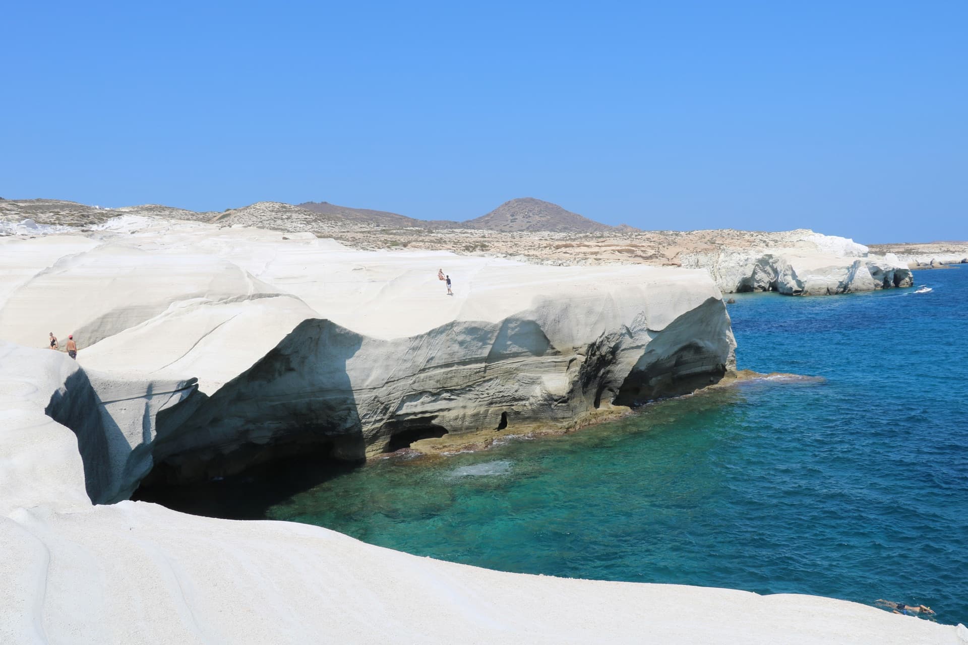 Sarakiniko white rocks and turquoise sea, Milos