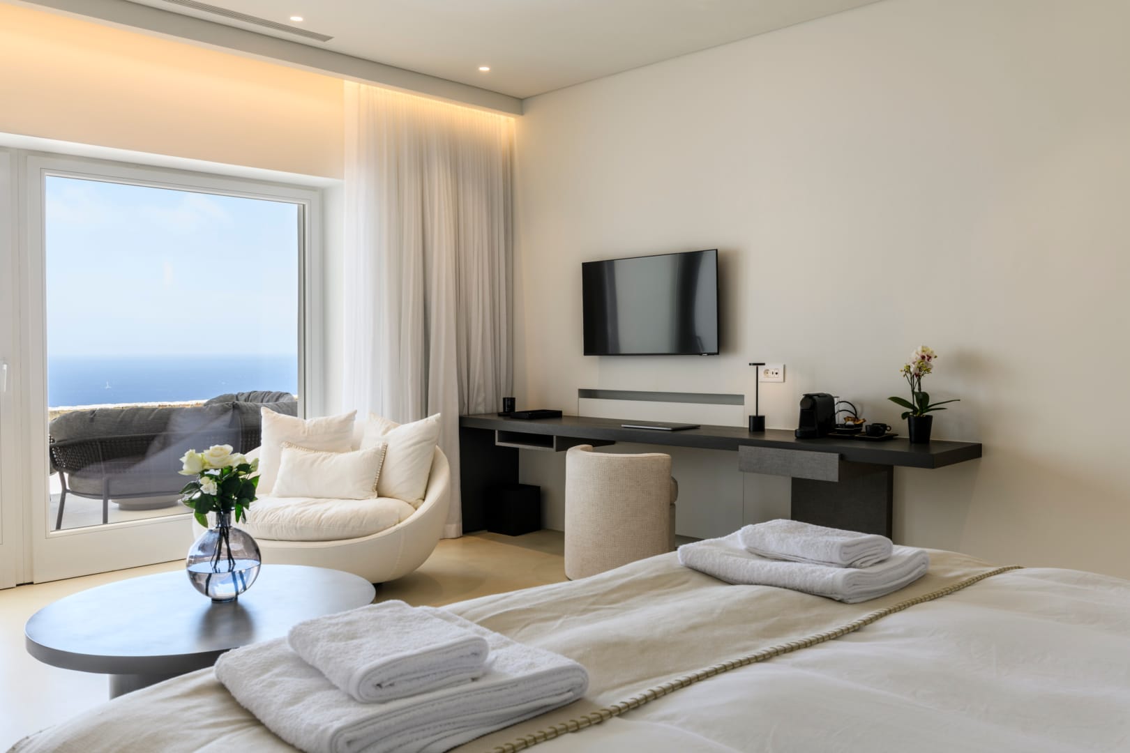 Master bedroom suite with wide sea view and balcony